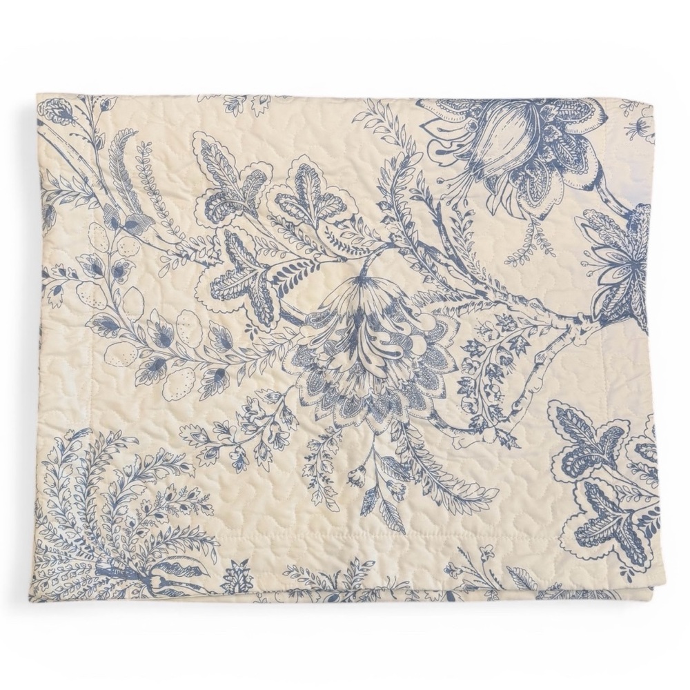 Pair of Quilted Floral King Size Shams NWT